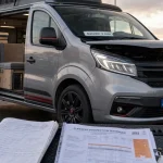Van aménagé occasion pas cher : carnet de contrôle et factures avant achat
